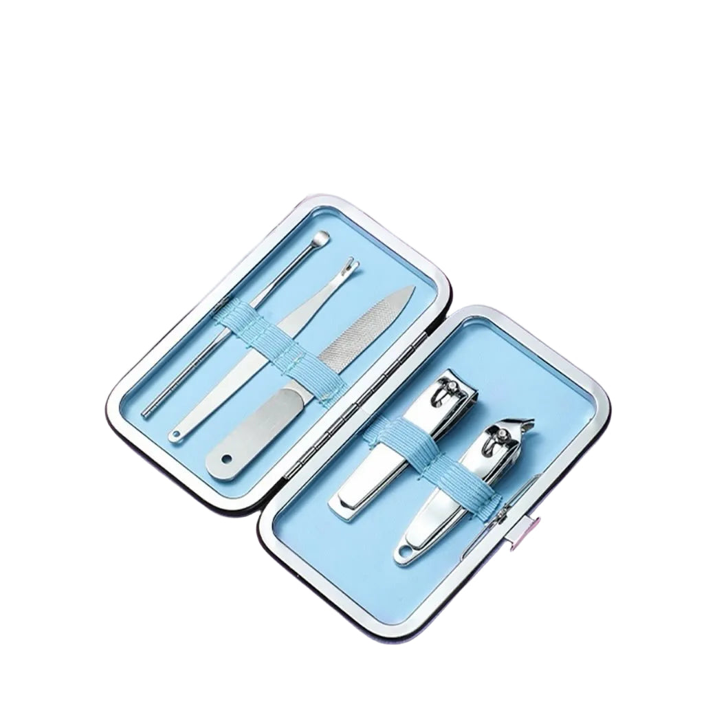 Case ✂️ Includes: Clipper, Nail clippers, File, Tweezer, Cuticle pusher, Ear pick